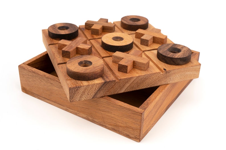 Tic-Tac-Toe Mangowood Game Set