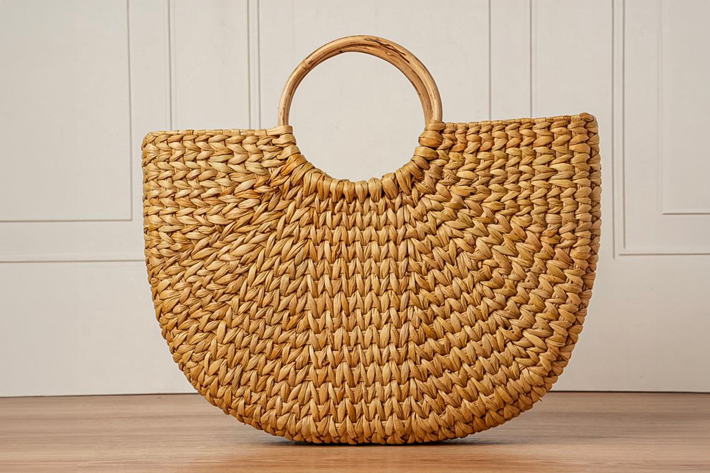 Circle Handle Palm Tote