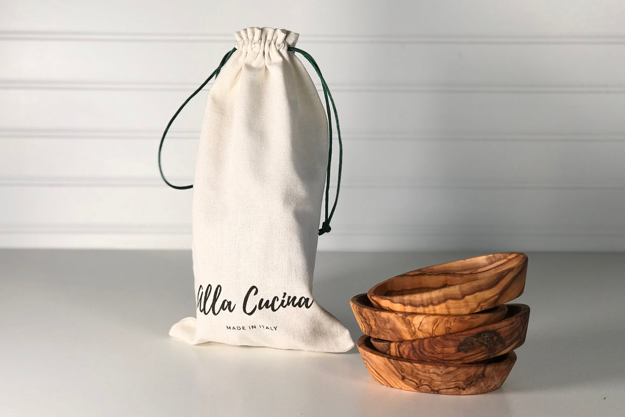 Italian Olivewood Aperitivo Set