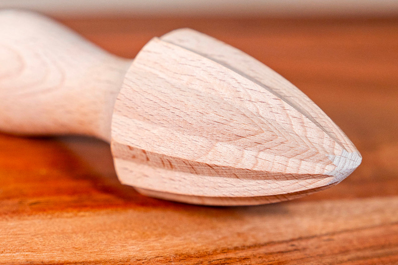 Italian Beechwood Citrus Squeezer/Reamer