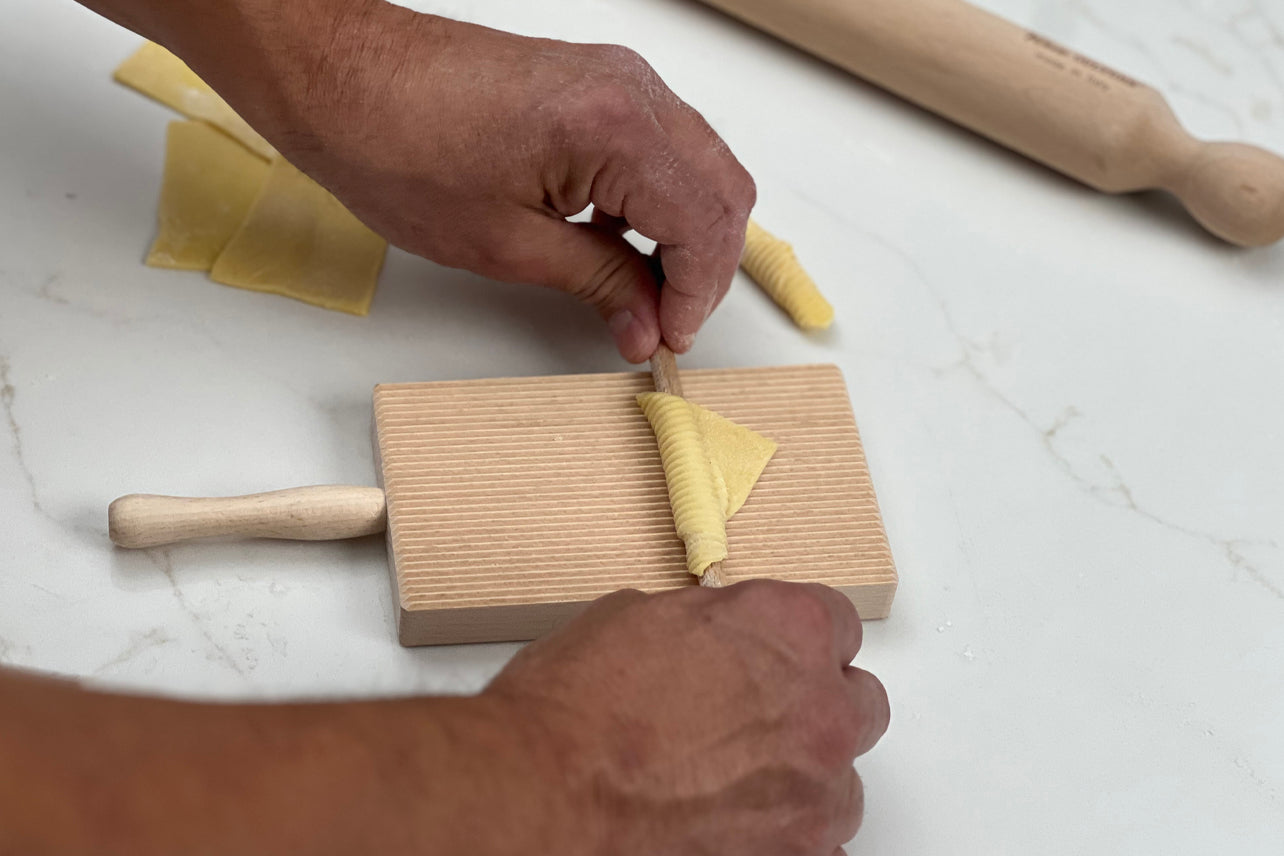 Italian Gnocchi and Garganelli Board with Rolling Pin