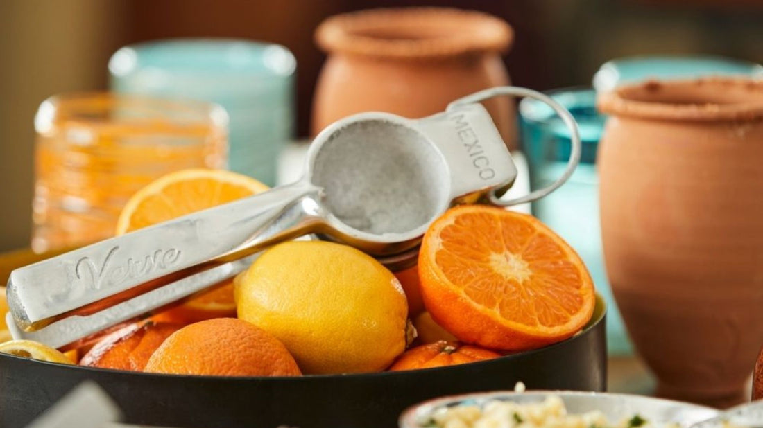 3 Reasons Why Every Kitchen Needs a Hand Juicer