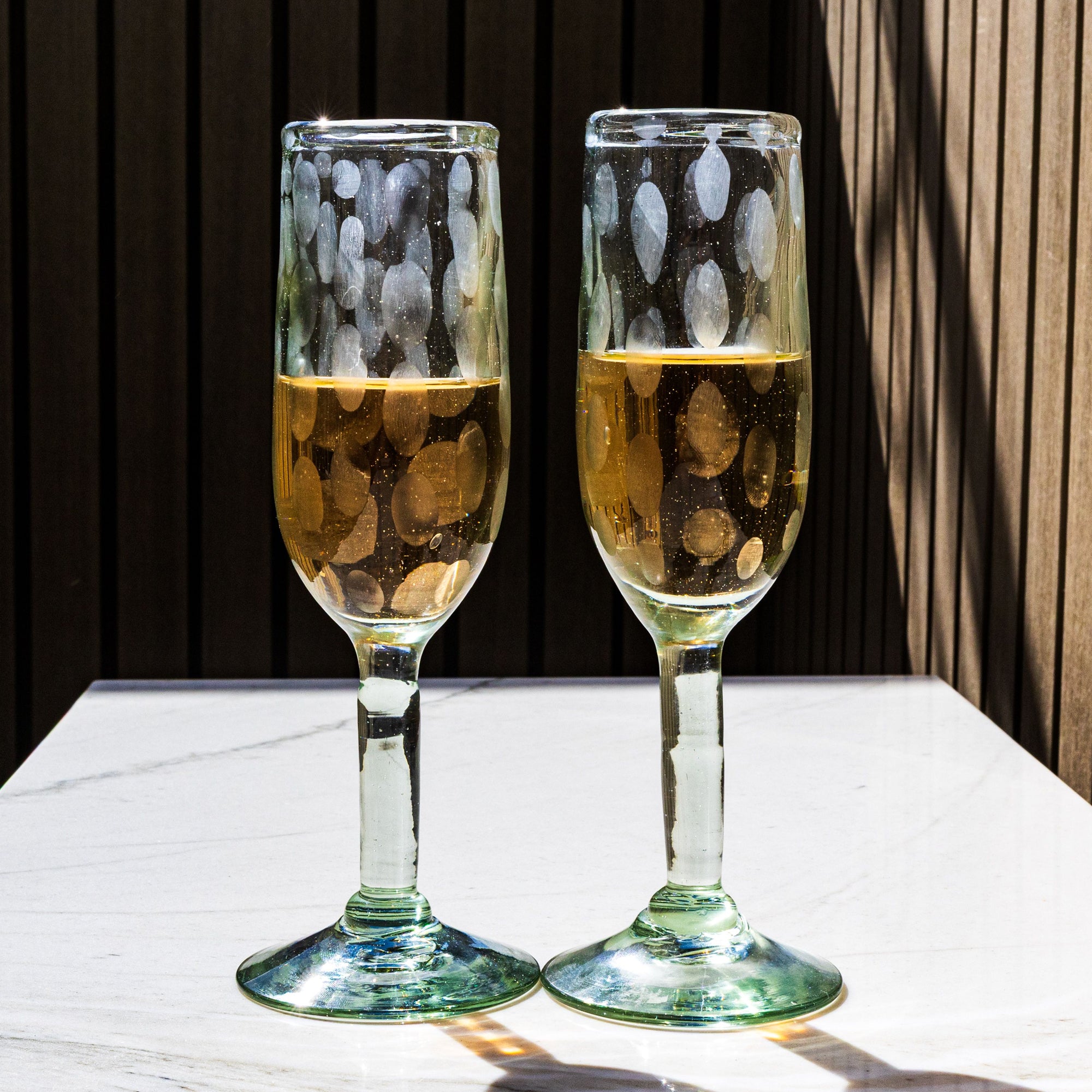 Handblown Etched Champagne Glass - Thumbnail 2