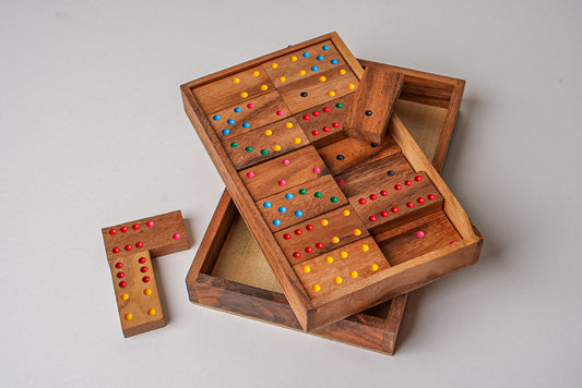 Dominoes - Mangowood Game Set