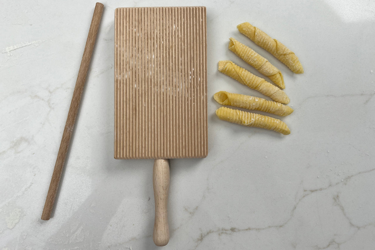 Italian Gnocchi and Garganelli Board with Rolling Pin