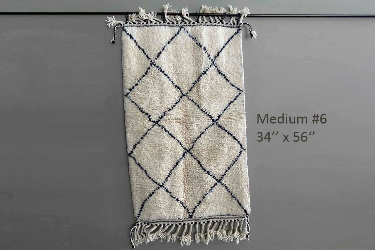 Moroccan Beni Ourain Berber Rug - Handmade - Medium Size